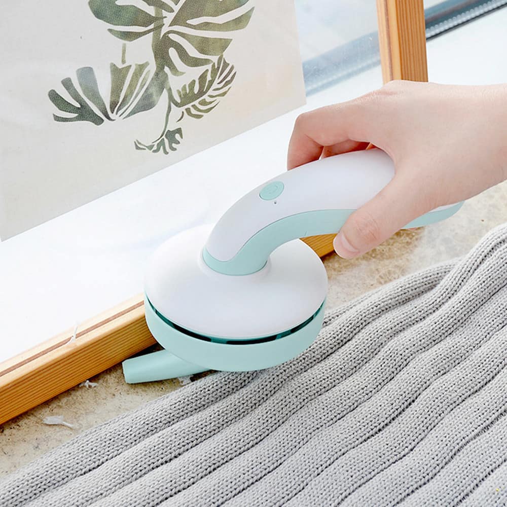 a0ef917c-c4ee-4ea2-bfd9-73ccfa53a305.jpg USB Portable Handheld Desktop Vacuum Cleaner