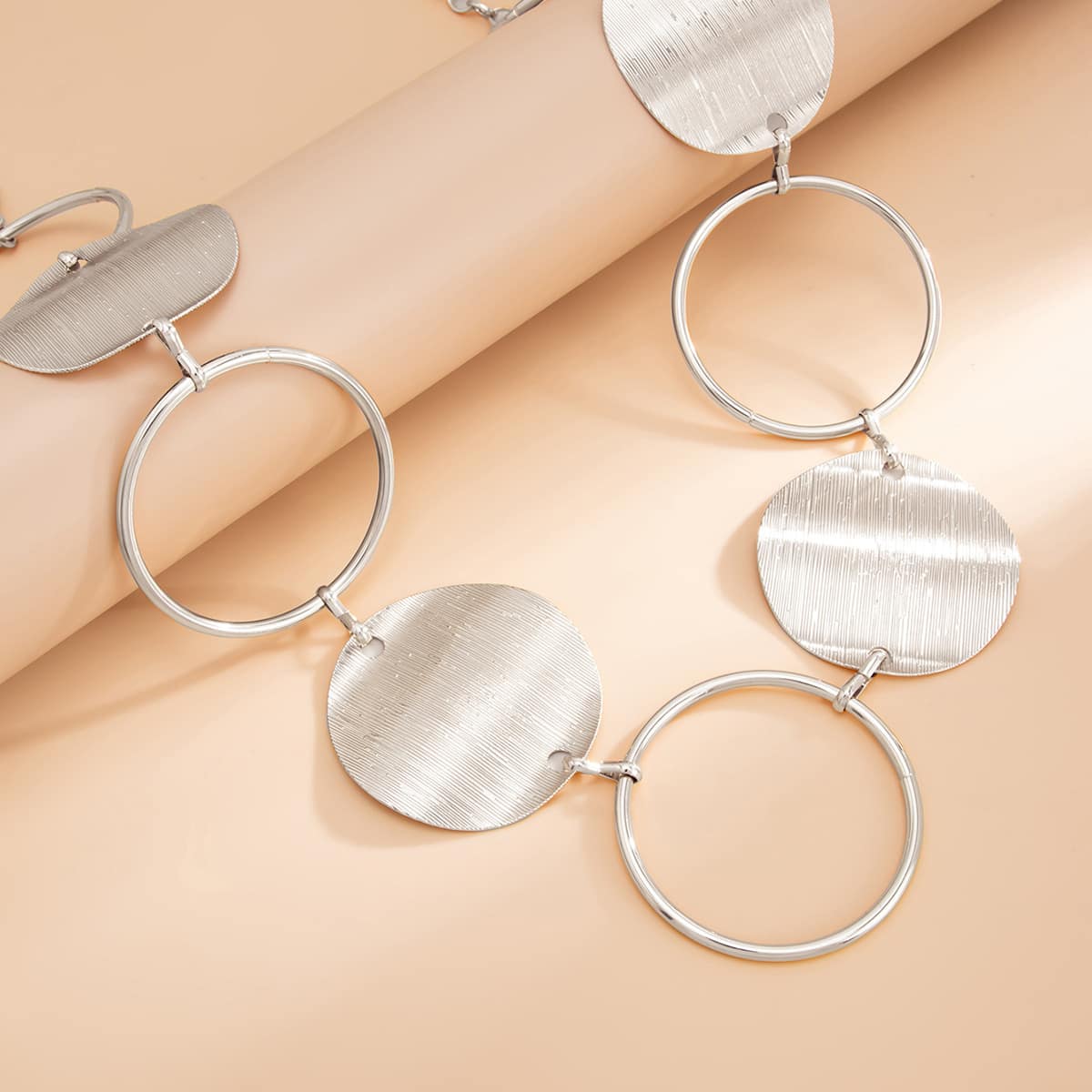 faef5820-2d9e-468d-826d-9af2ab0283af.jpg Cool, Minimalist Metal Ring Chain Body Chain - Image 2