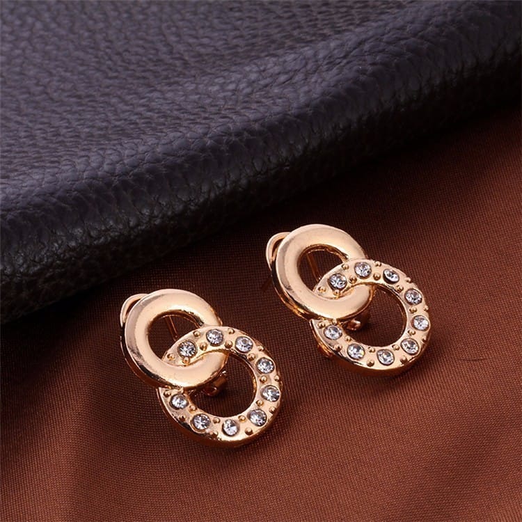 1b473eab-0e01-4bc8-a198-7ade8ad5cc06.jpg Retro Exaggerated Five-ring Jewelry Necklace Ear Stud Bracelet Ring Suit - Image 7