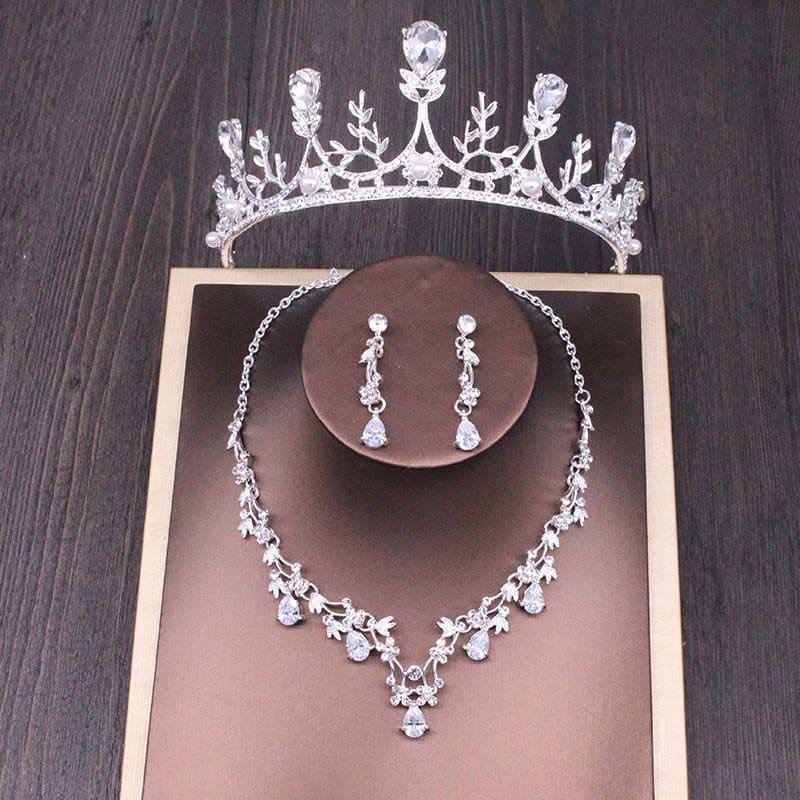 78b2d1c6-6b0b-4e8b-a2da-1e31d64142b4.jpg Bridal Rhinestone Crown Necklace Set Wedding Accessories - Image 6